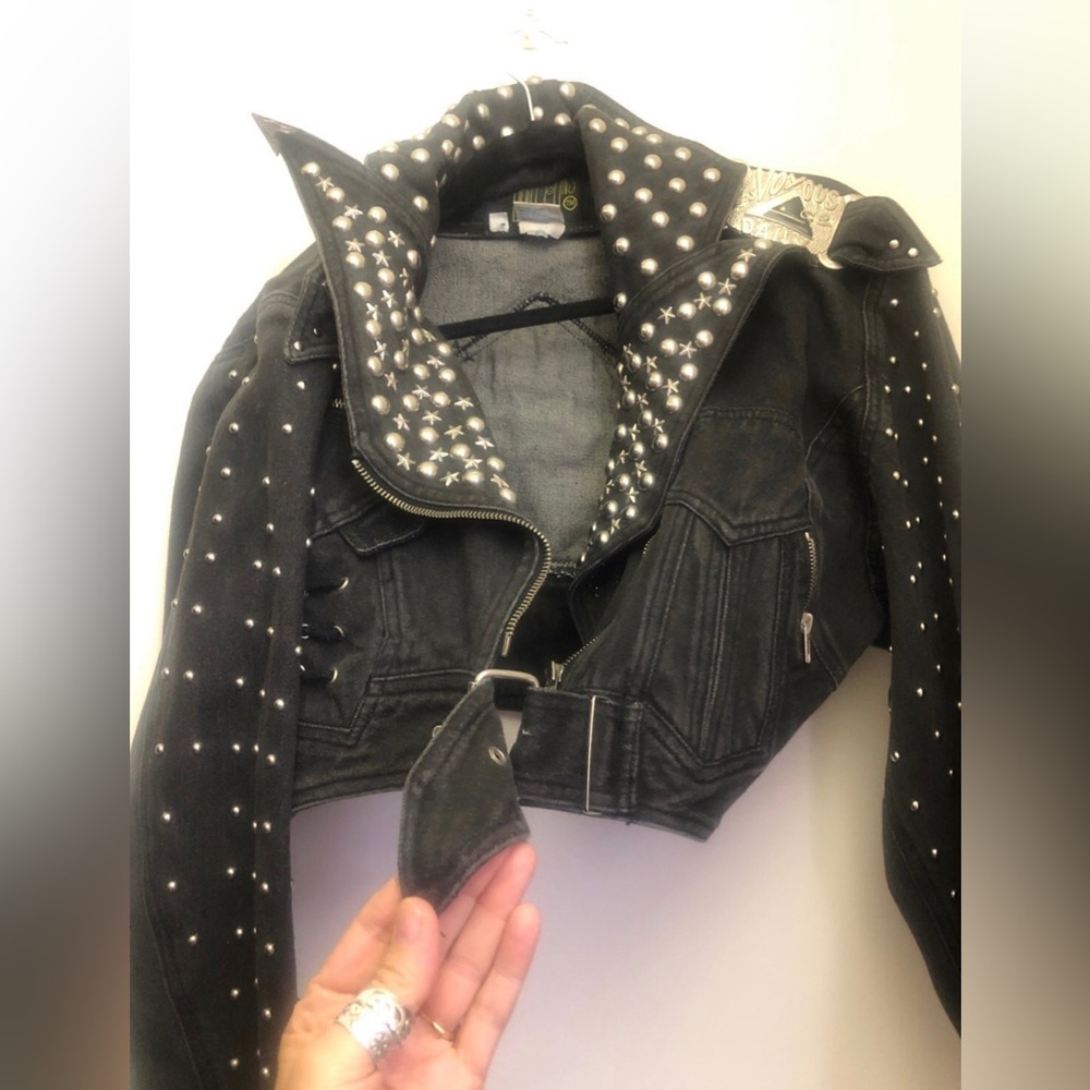 Denim studded cropped Rockers jacket RARE size medium - Picture 1 of 9